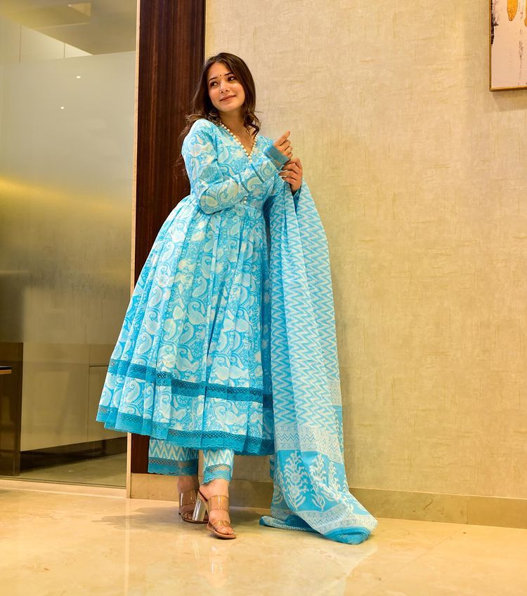 Best Embroidery Work Online Gown Designs