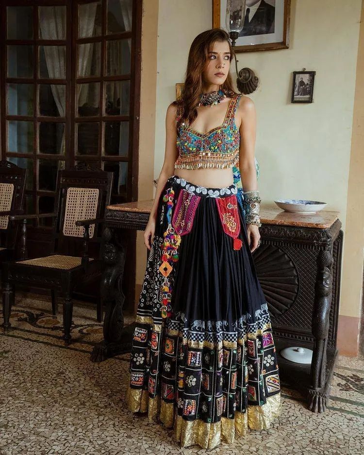 Anarkali Fancy Party Wear Silk Lehenga Choli Designs