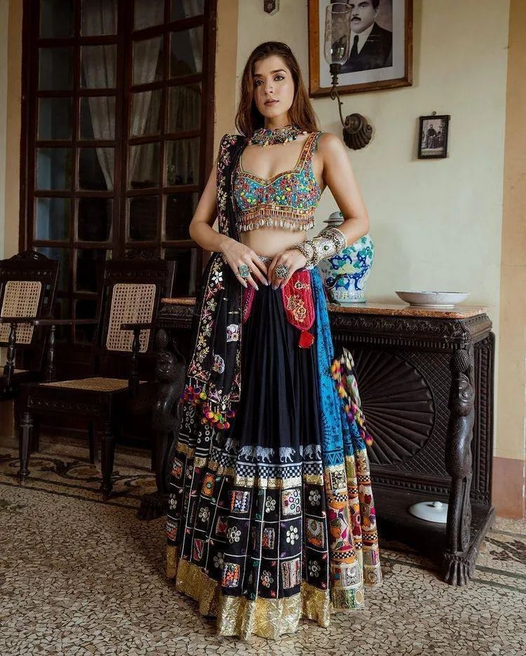 Anarkali Fancy Party Wear Silk Lehenga Choli Designs