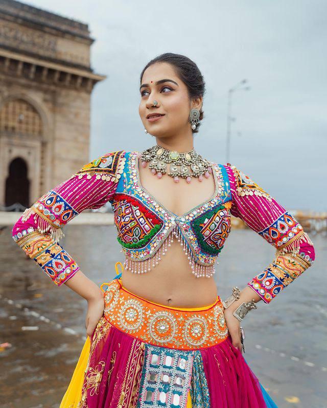 Festival Wear Navratri Lehenga Choli Designs Online