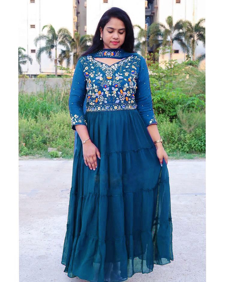 Beautiful Georgette Party Wear Online Best Rate Gown Set