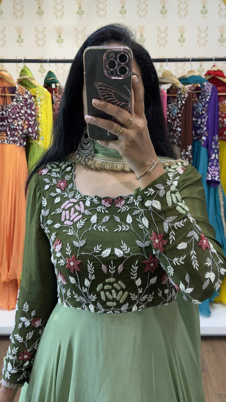 Nitya – Mehendi Green & Light Green