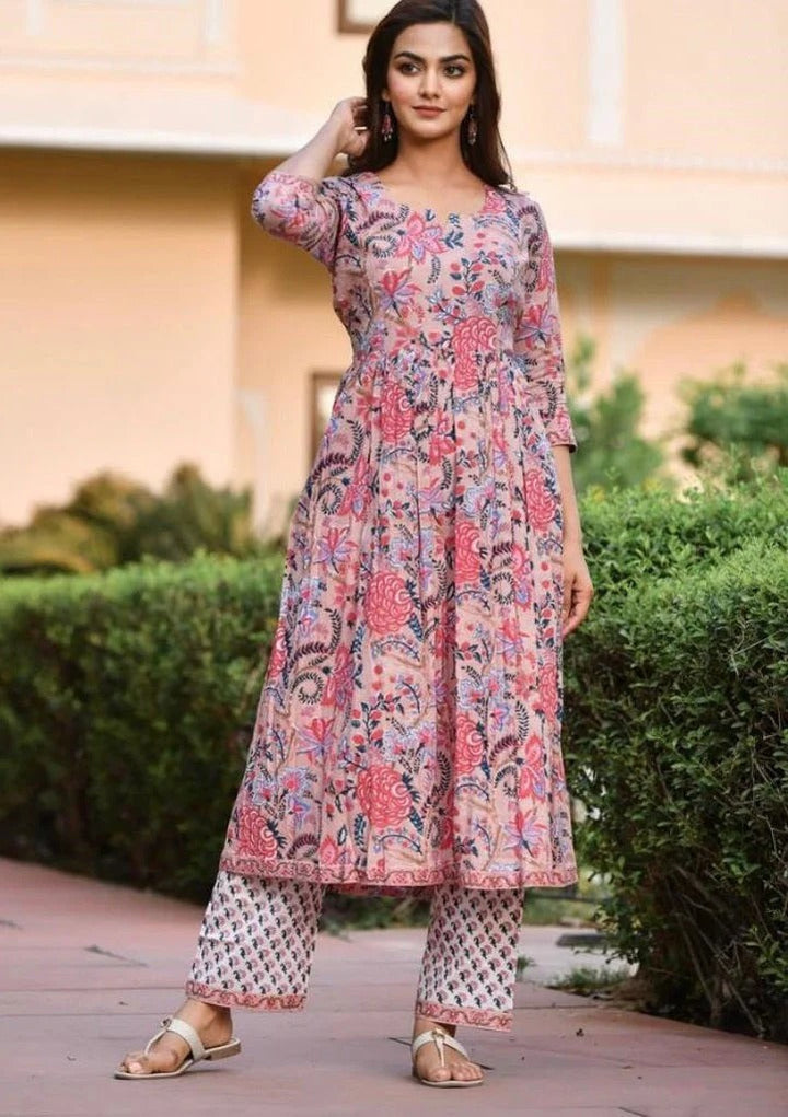 Women's Pink Printed Viscose Rayon Kurta and Pant Set