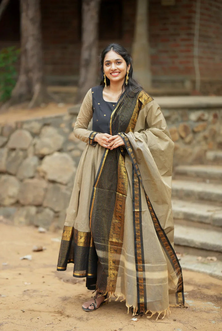 Kurti House -Black