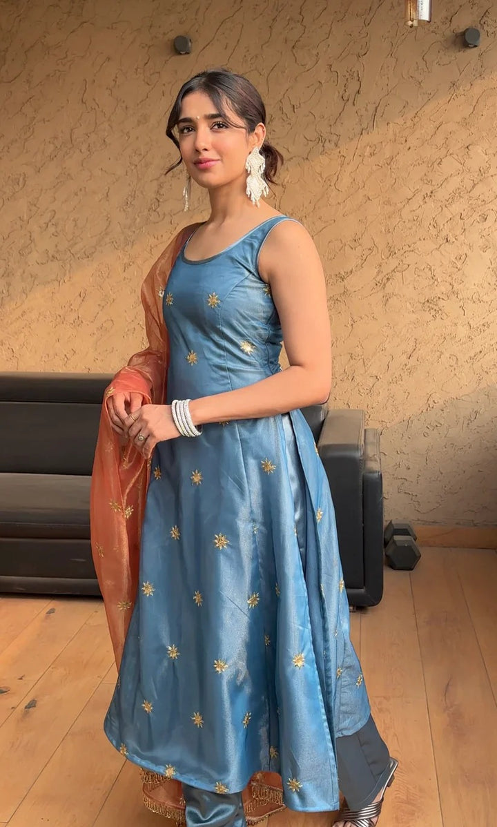 Matakkali Suit Set